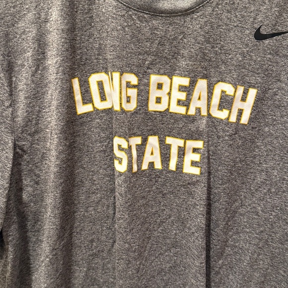 Nike Dri-FIT Long Beach State Men’s Short Sleeve T-Shirt Gray Size XXL (50) - Picture 2 of 4